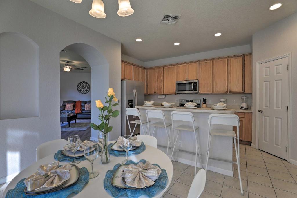 Kissimmee Villa with Private Pool about 13 Mi to Disney photo 1