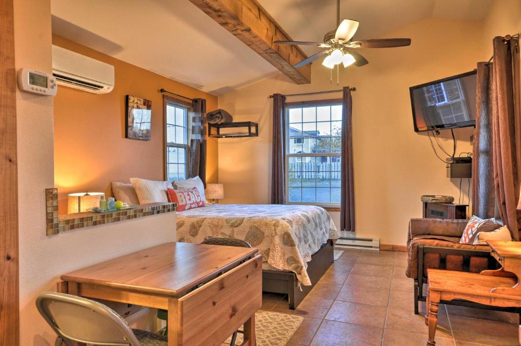 Cute Studio Abode - Steps to Long Beach Boardwalk! photo 4