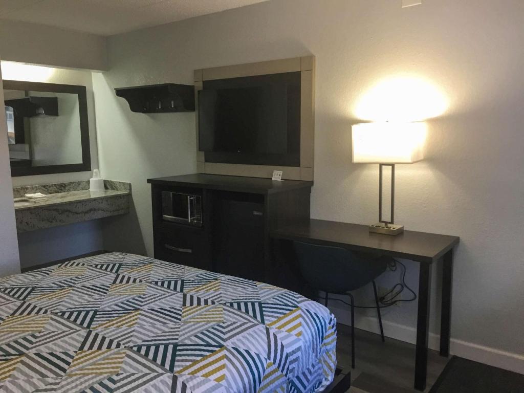 Motel 6-Burnsville, MN photo 2
