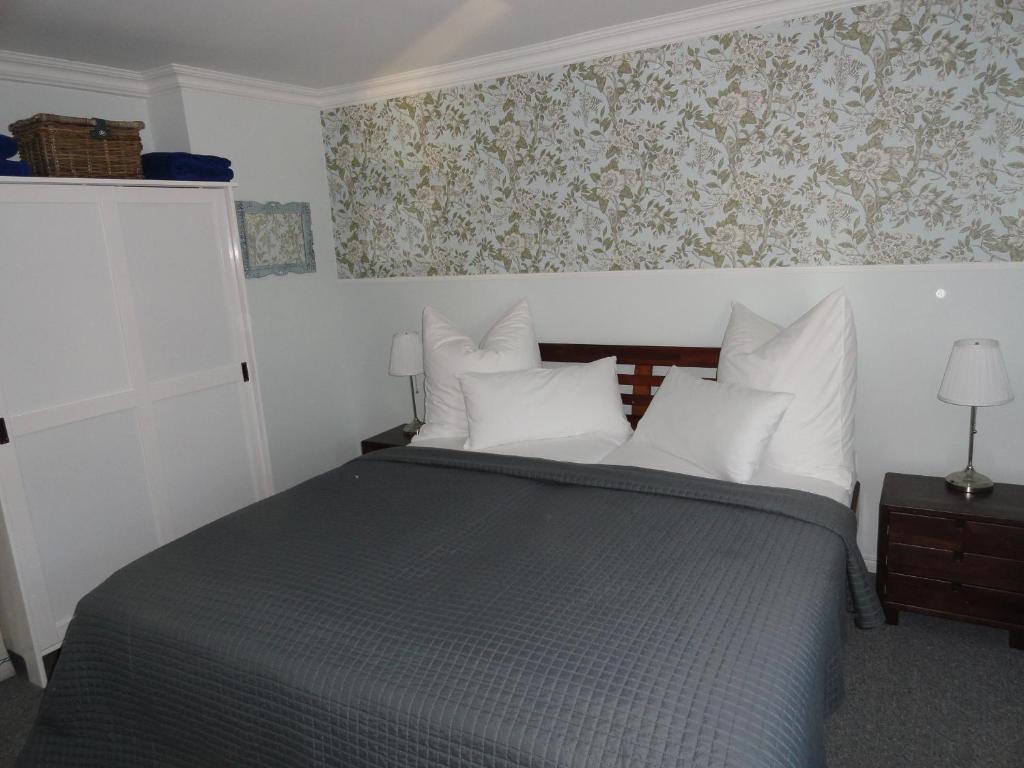Cottage Ferienwohnung mit Seeblick photo 4