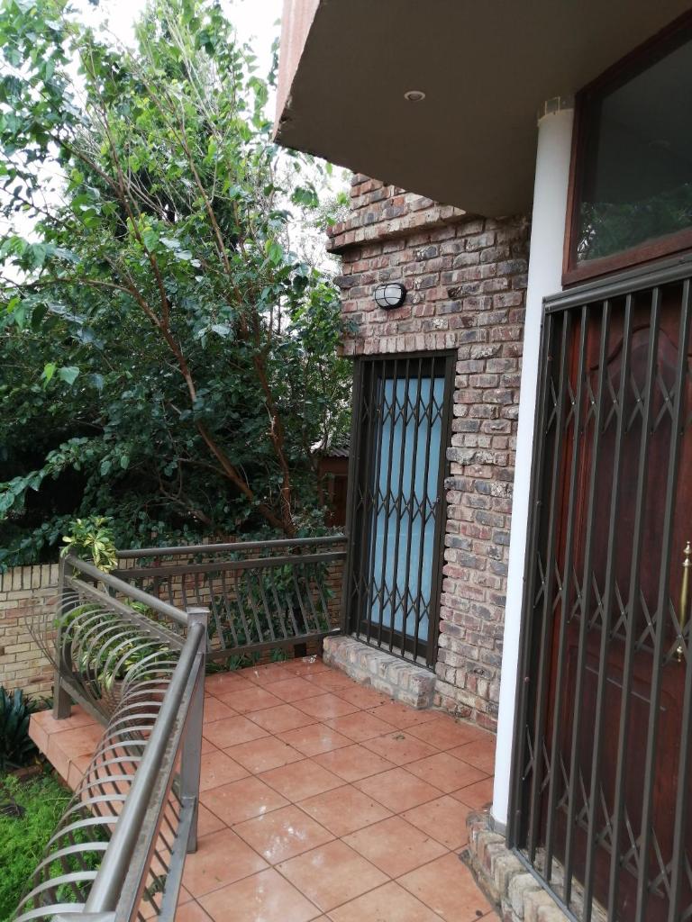 Jireh Self Catering photo 3