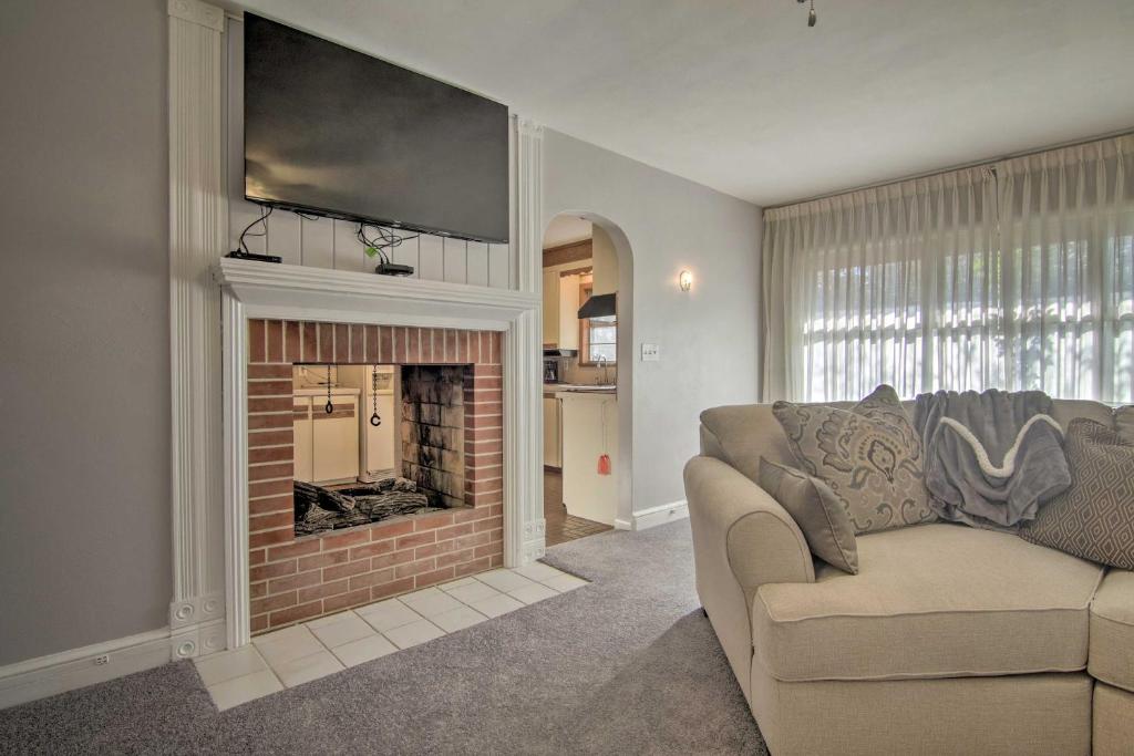 Luxe Family Beach House with Porch, Pool and Game Room photo 4