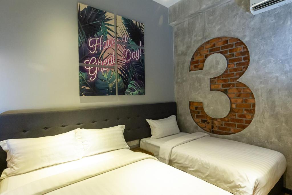Семейный (Семейный номер), Brown Hotel