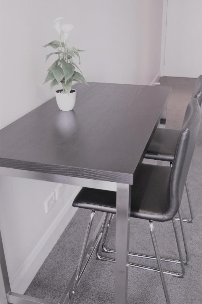 Executive stay Little Collins street photo 2