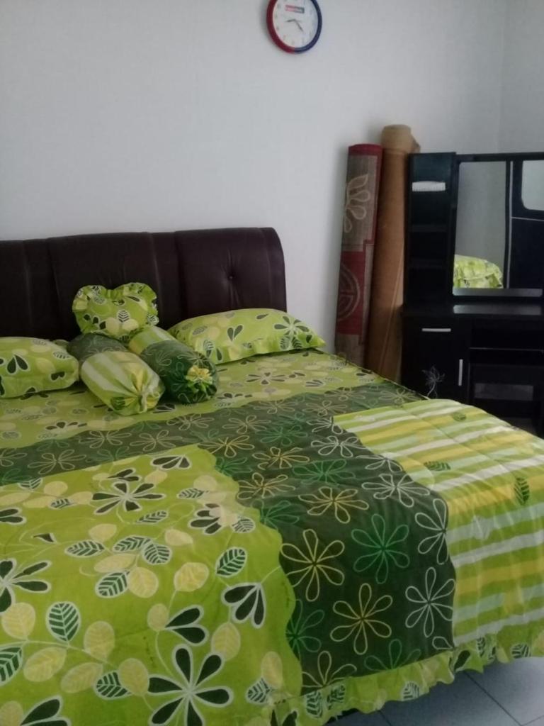 Villa green hill cipanas pacet puncak bogor photo 1