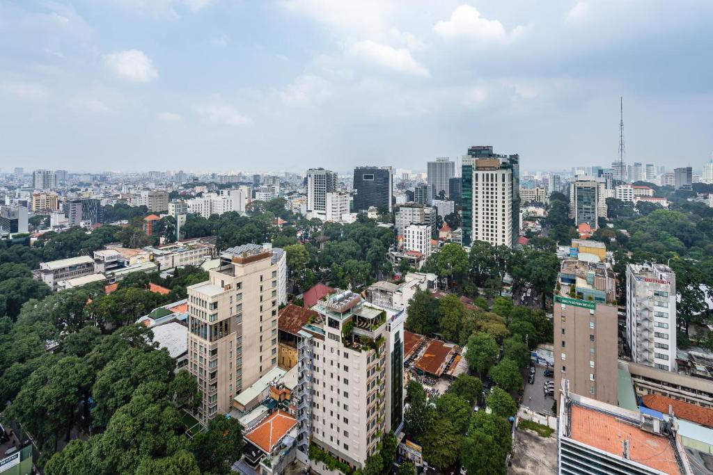 Saigon Skyline Luxury in District 1