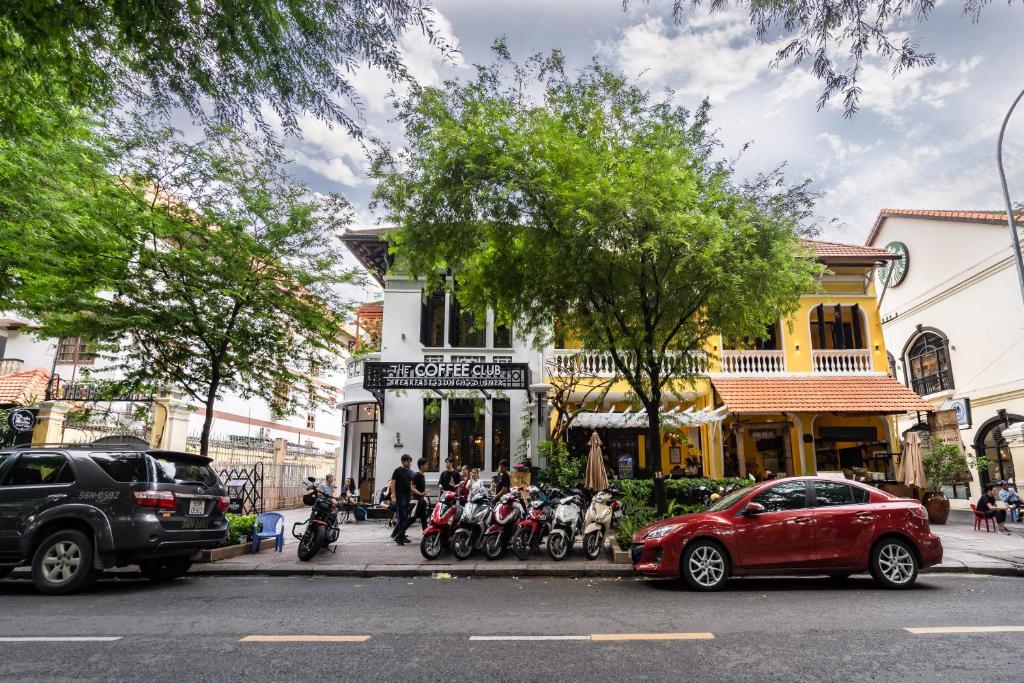 Saigon Skyline Luxury in District 1