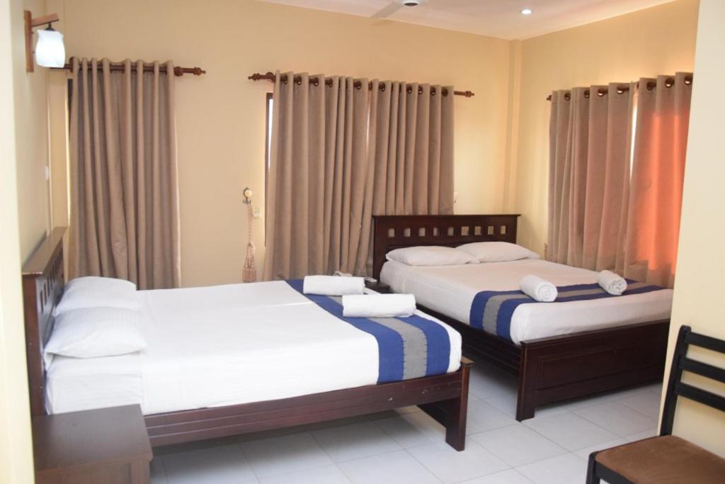 PJ Hotels Jaffna photo 4