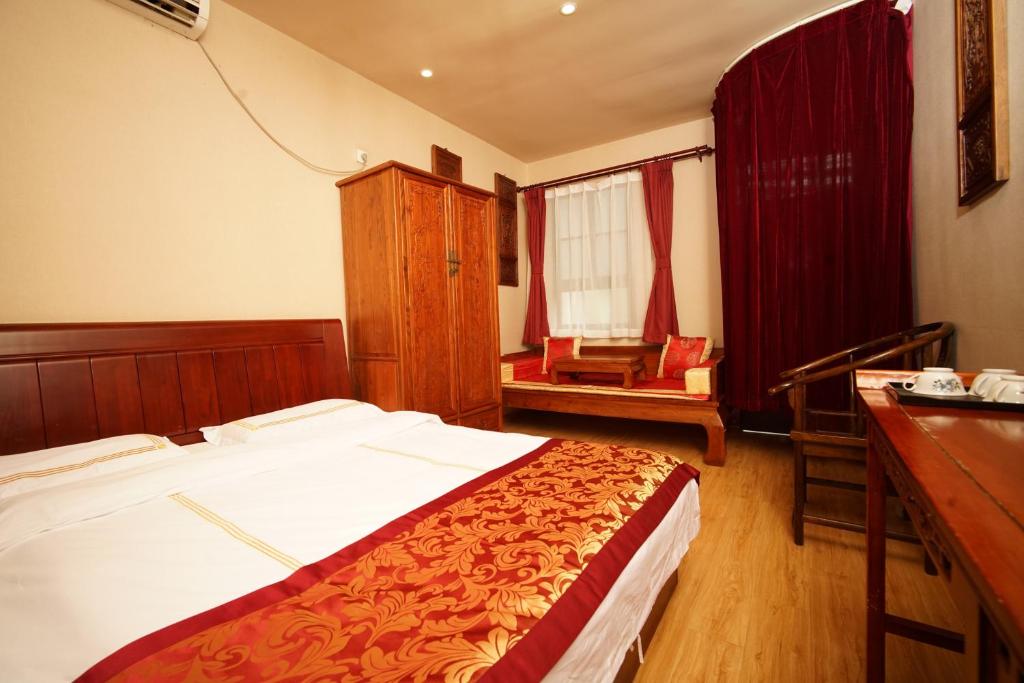 Двухместный (Номер Делюкс с кроватью размера «king-size»), Beijing Yue Bin Ge Courtyard Hotel