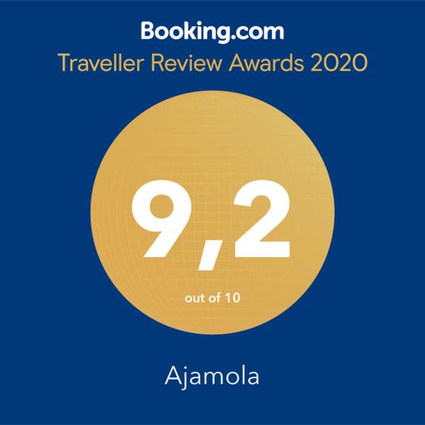 Ajamola photo 3