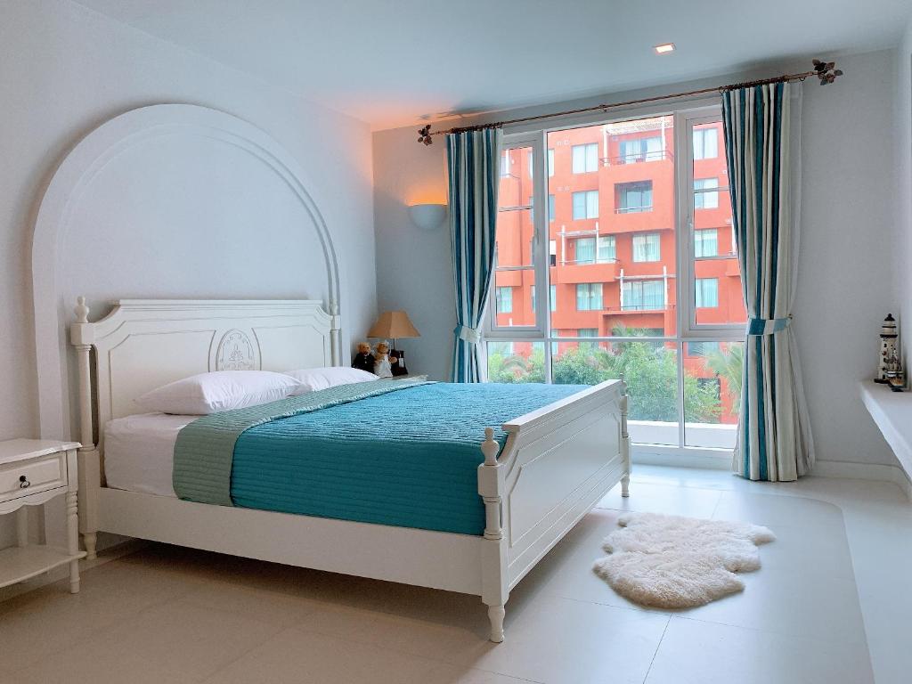 Chelona huahin beachfront condominium photo 4