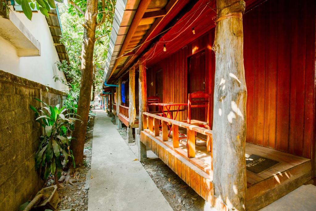 Molina Bungalows photo 4