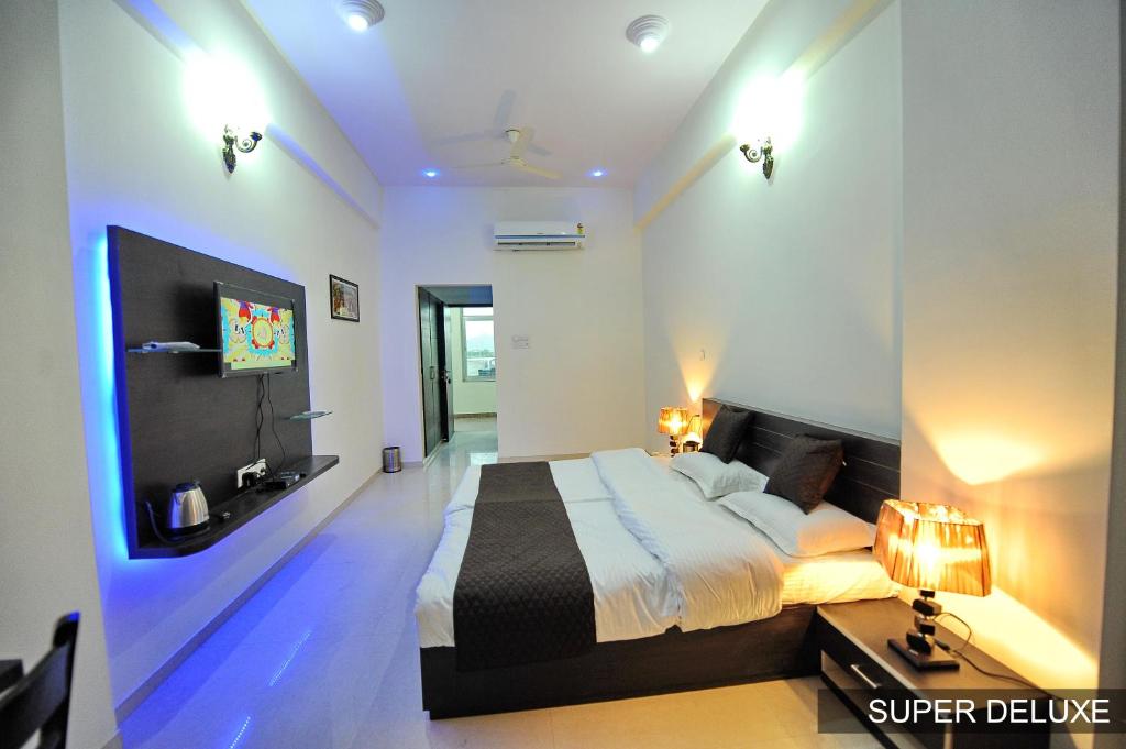 Hotel Shivam photo 2
