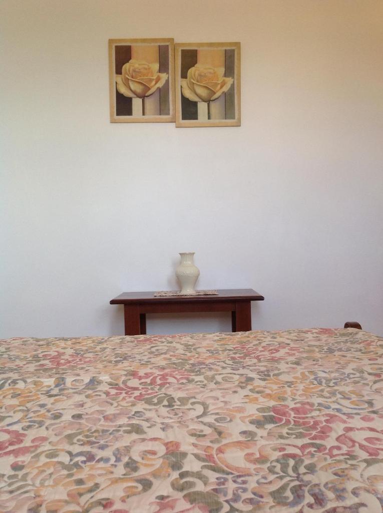 Golden Sun Apartments photo 3
