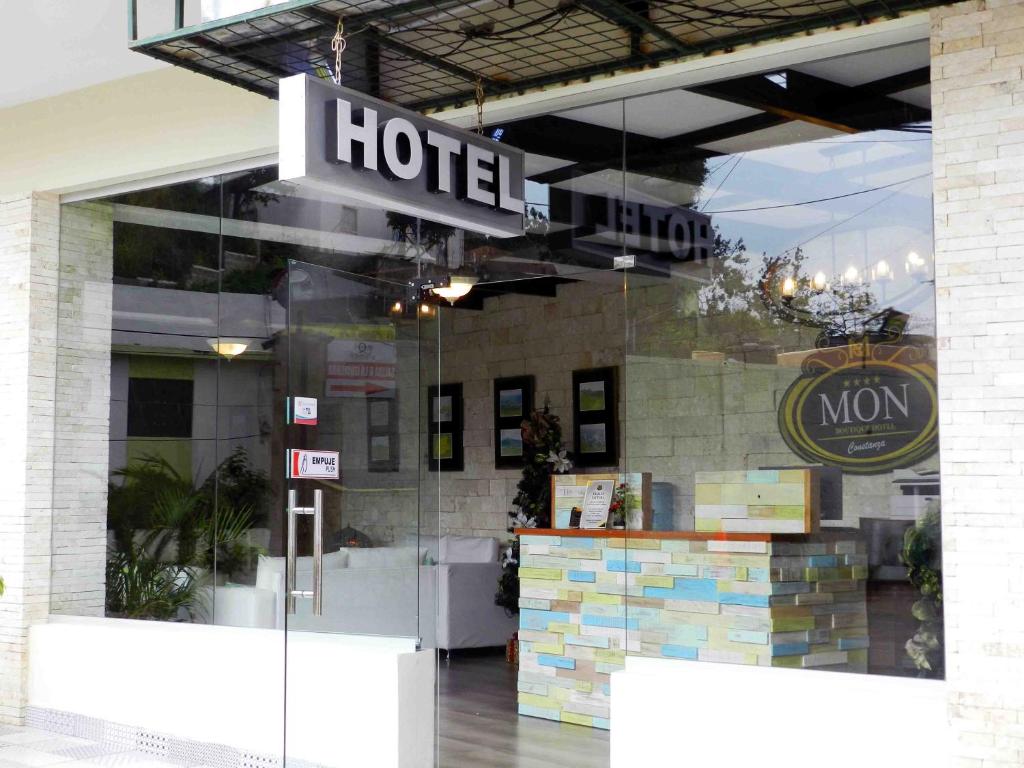 MON Hotel Boutique photo 1