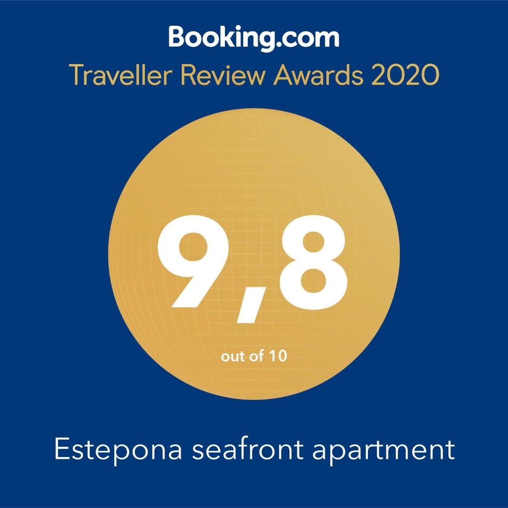 Estepona Seafront Apartment photo 4