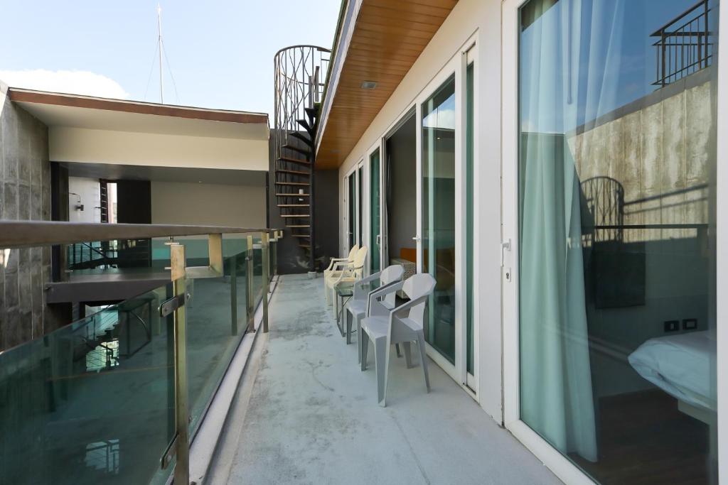 Четырехместный (Стандартный четырехместный номер), Emerald Terrace Patong by Goldenlegal