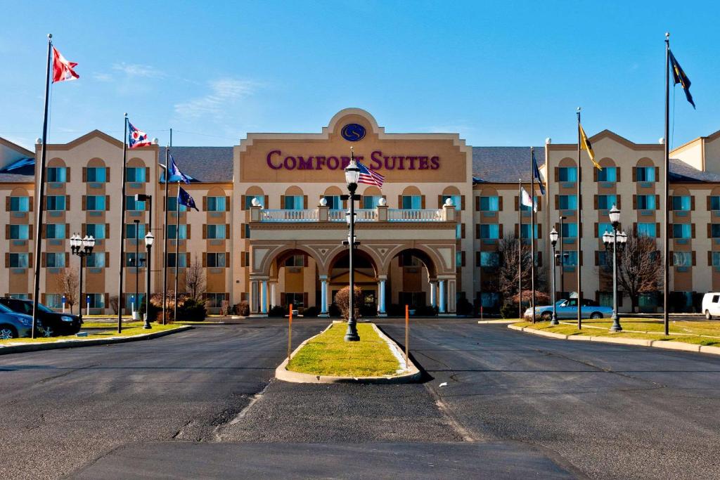 Comfort Suites University Area Notre Dame-South Bend photo 2