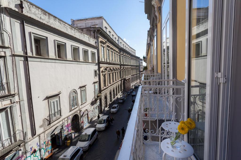 Manuela Apartments San Domenico Centro Storico - Tap to explore photos