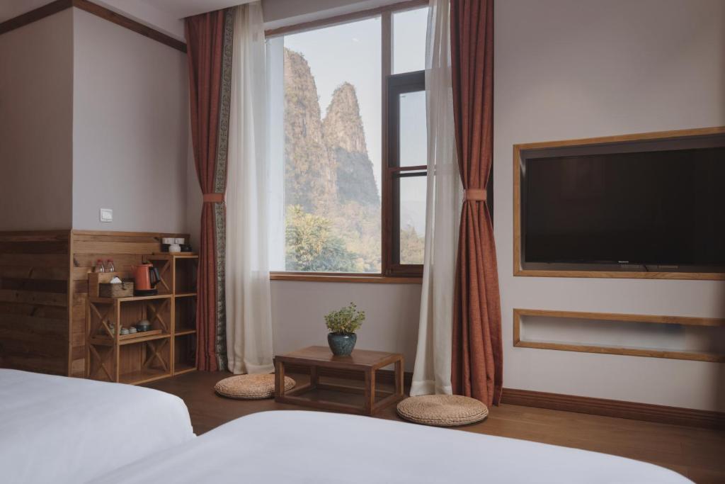 Двухместный (Japanese Style Twin Room with Mountain View & with Bathtub), Ron Inn Xingping Hepan Xiaozhu