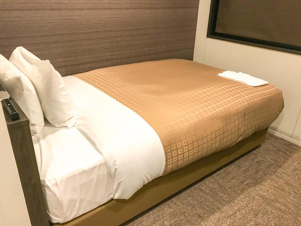 Hotel Livemax Toyama - Tap to explore photos