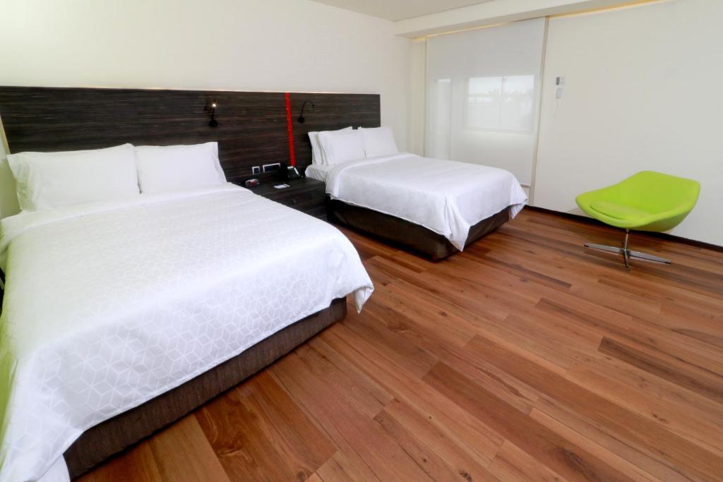 Двухместный (Номер с 2 кроватями размера «queen-size» – Для некурящих), Holiday Inn Express Mexico Aeropuerto