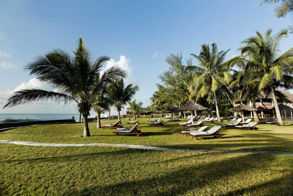 Neptune Palm Beach Boutique Resort & Spa - All Inclusive photo 2