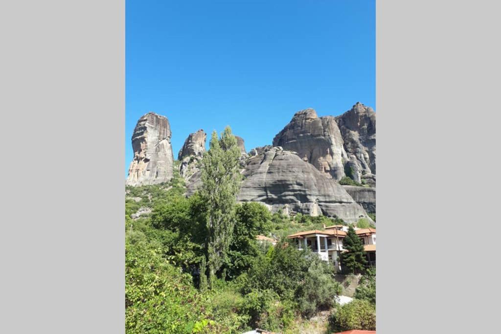 The house under the rocks of Meteora 1 photo 1
