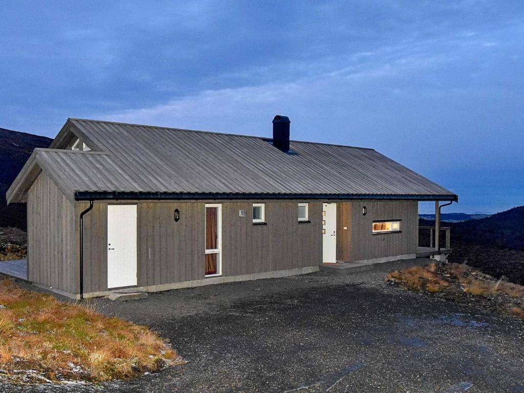 Holiday home Lyngstad photo 3