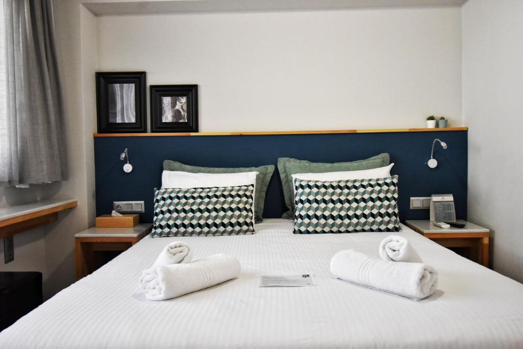 Be My Guest Athens Room Type - Triple Room with Balcony