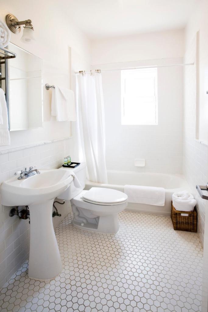 Студио (Люкс-студио с 1 кроватью размера «queen-size»), Venice Suites