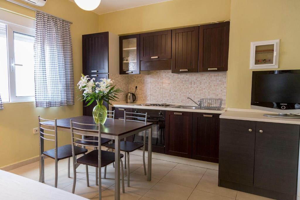 Апартаменты (Апартаменты с 2 спальнями), New Town Apartments