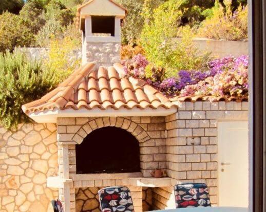 HVAR BEACH VILLA photo 4