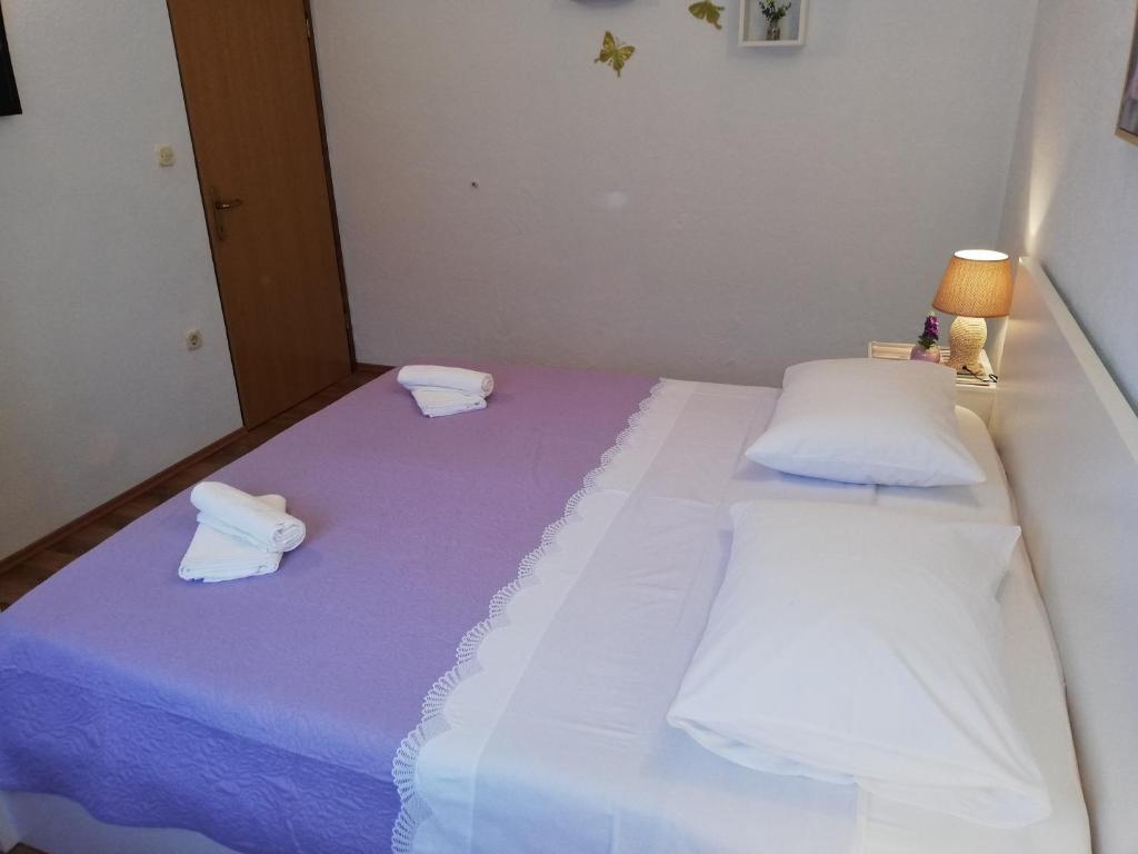 Apartment Pečarević - a holiday with a stunning view photo 4