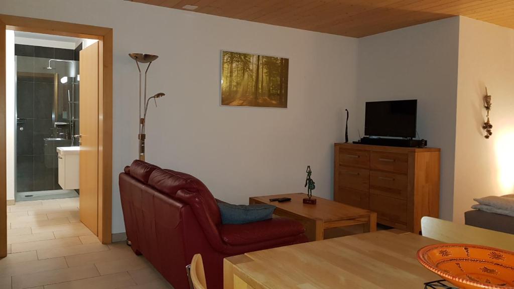 Studio dans une villa à Veyras - Tap to explore photos
