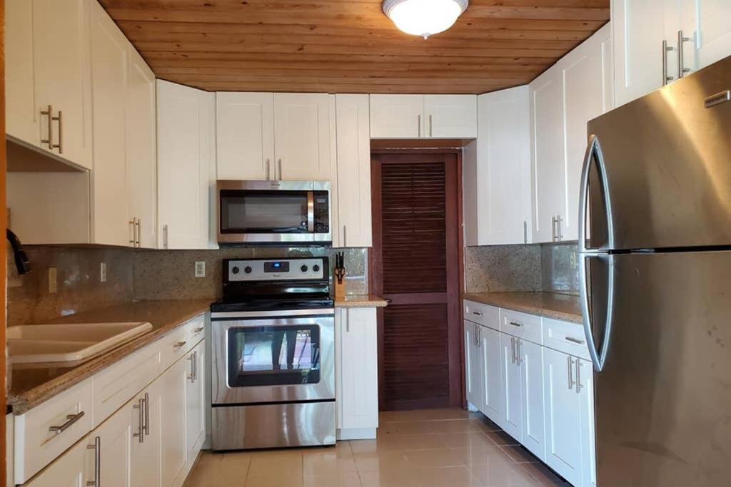 Havensight Haven 1BR/1.5BA photo 3