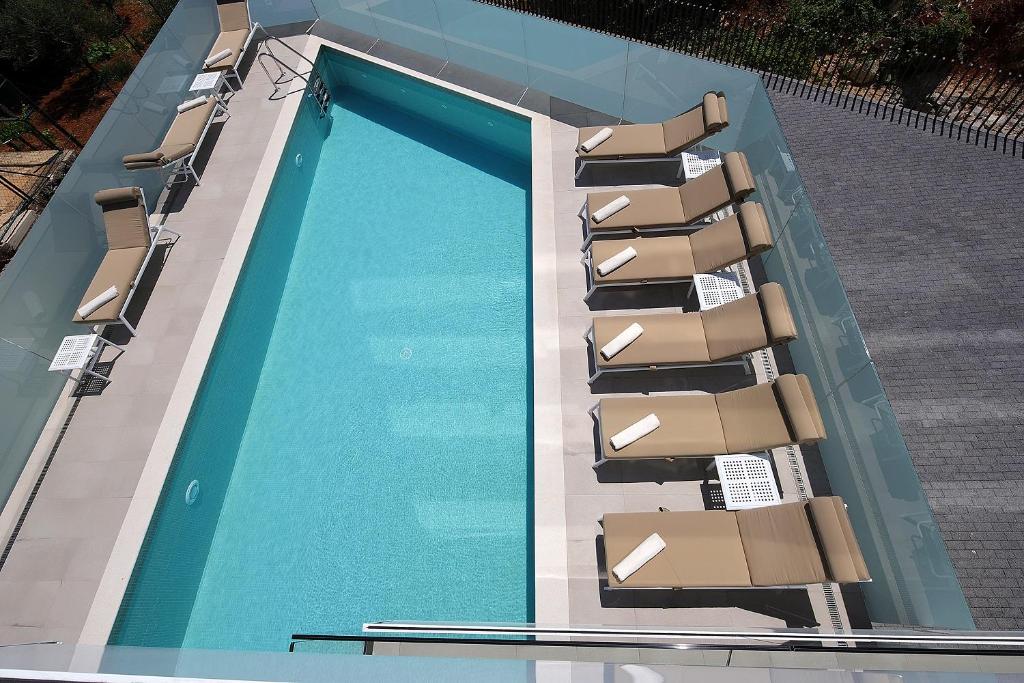 New apartment with swimming pool near the beach photo 1