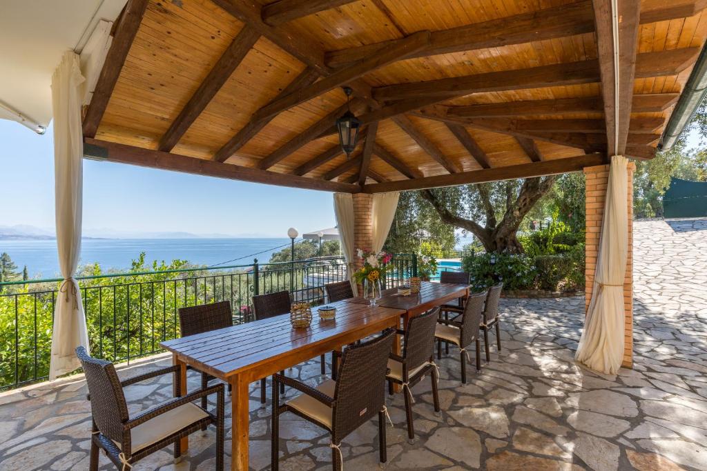Villa Andonis photo 4