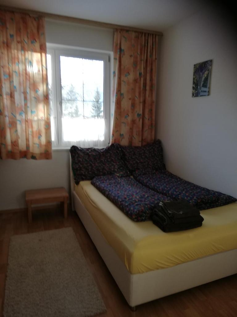 Ferienwohnung mit Blick auf die Buchensteinwand photo 3