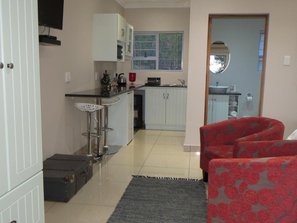 a Dam's View Accommodation photo 1