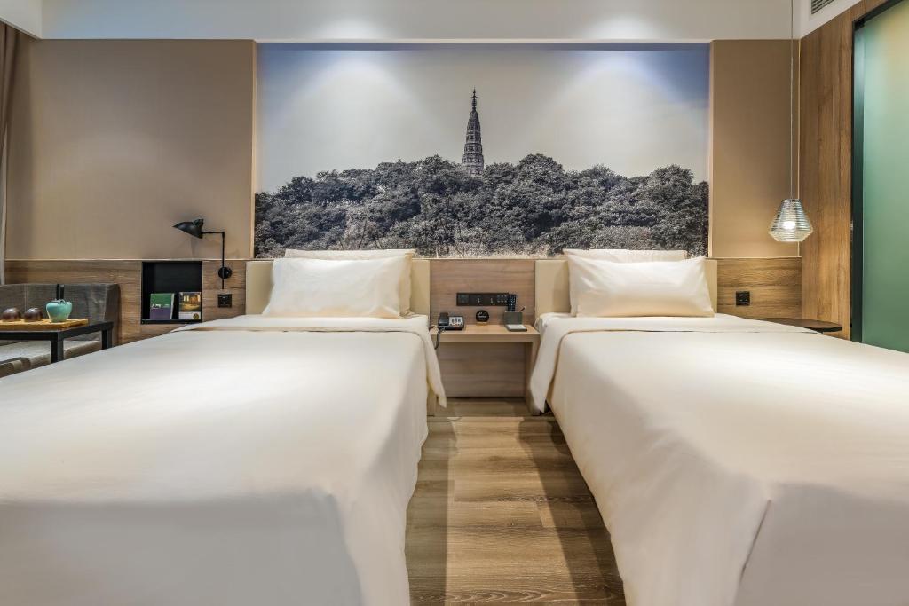 Atour Hotel Hangzhou West Lake photo 2