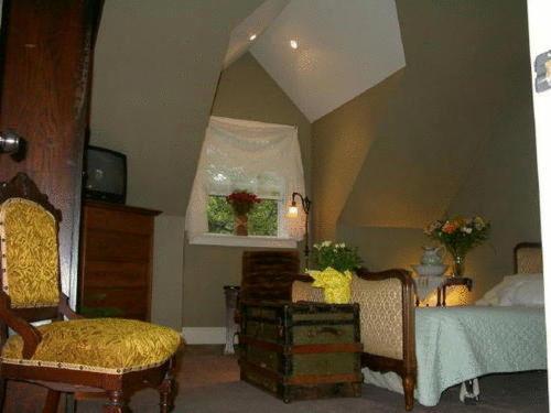 Antique Slumber Old Town Bed & Breakfast photo 4