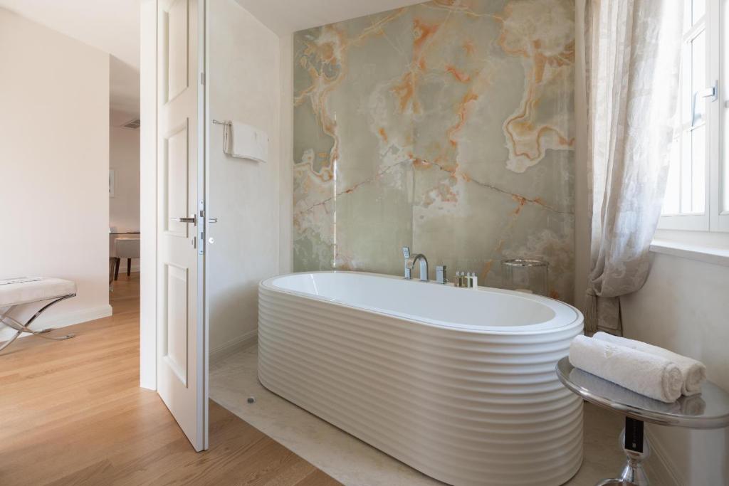 Villa Cesara by HMZ Villas photo 4