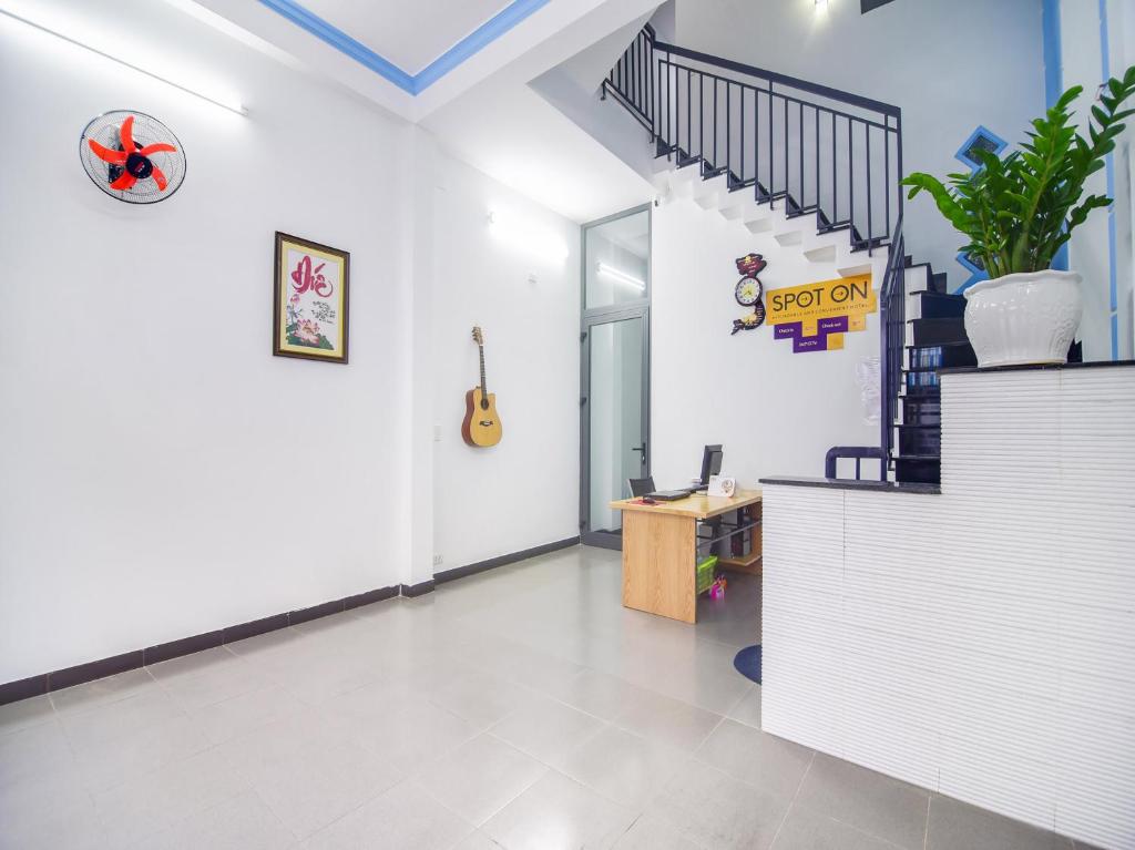 SPOT ON 806 Net Viet Homestay