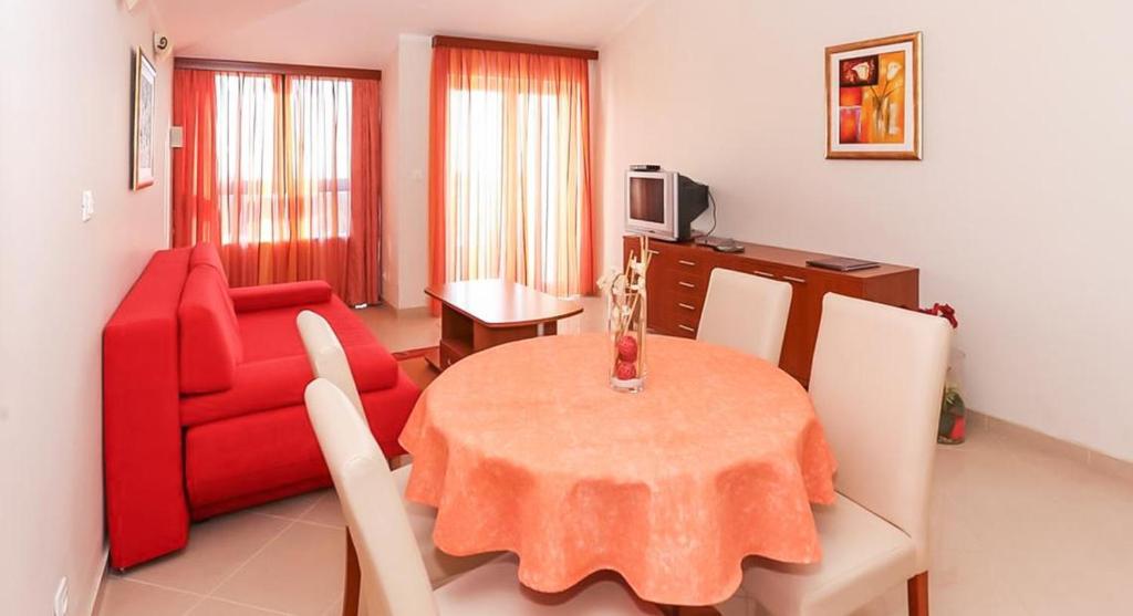 Apartments and Rooms Astoria photo 3