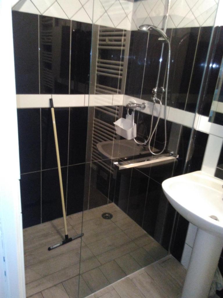 jolie appartement centre de Fismes photo 3