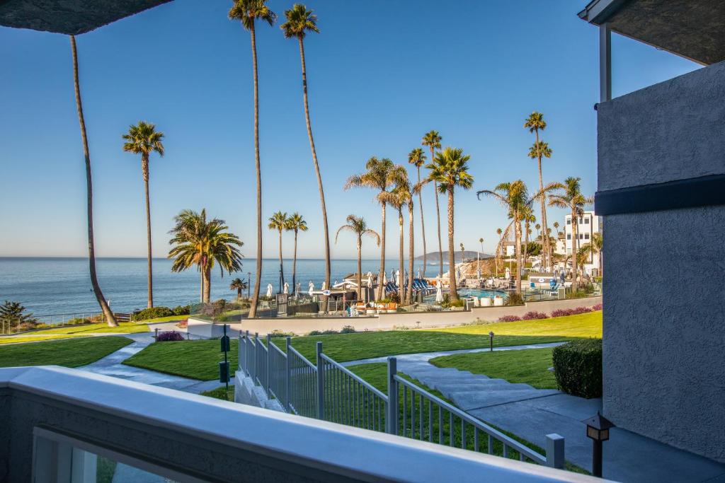 SeaCrest Oceanfront Hotel photo 4