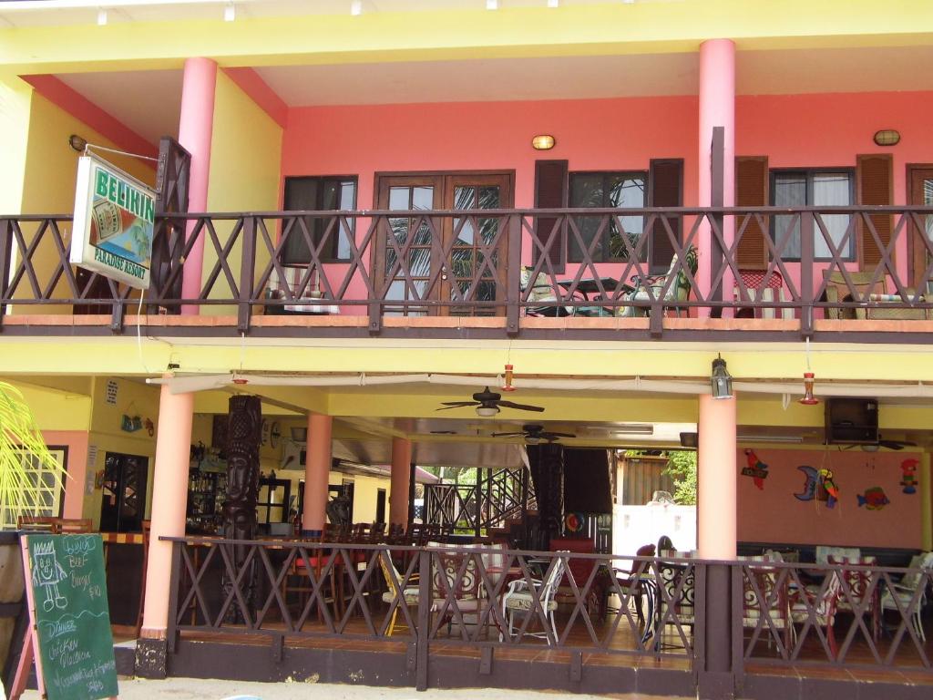 Alan's Paradise Hotel photo 2