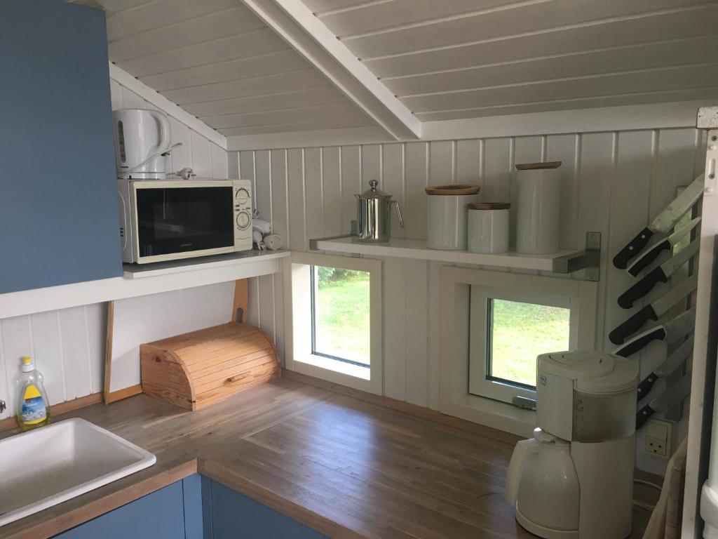 Two-Bedroom Holiday Home for 6 in Vemmingbund photo 4