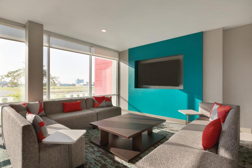 avid hotel Nashville South - Smyrna, an IHG Hotel photo 4
